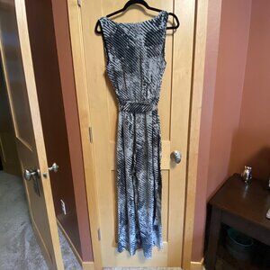 White House Black Market Pant Suit: Size 14
